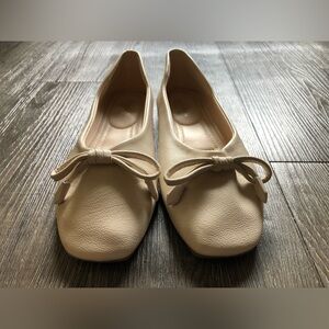 Cute and comfy flats